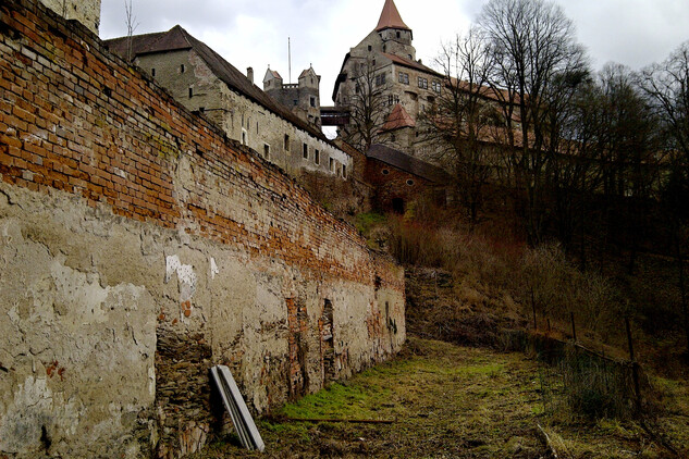 Pernštejn – vrchnostenská okrasná zahrada