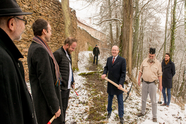 Prohlídka současného stavu vrchnostenské zahrady na Pernštejně